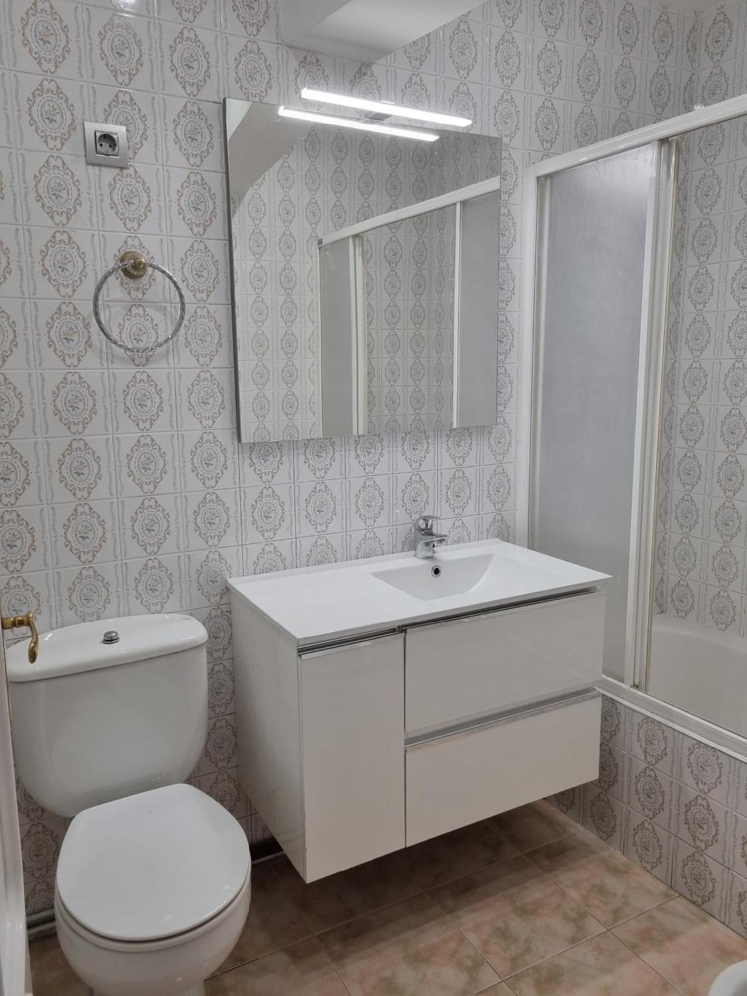 Apartamento Con Garaje Opcional Con 2 Banos Cerca Ayuntamiento Apartment Bilbao Bagian luar foto